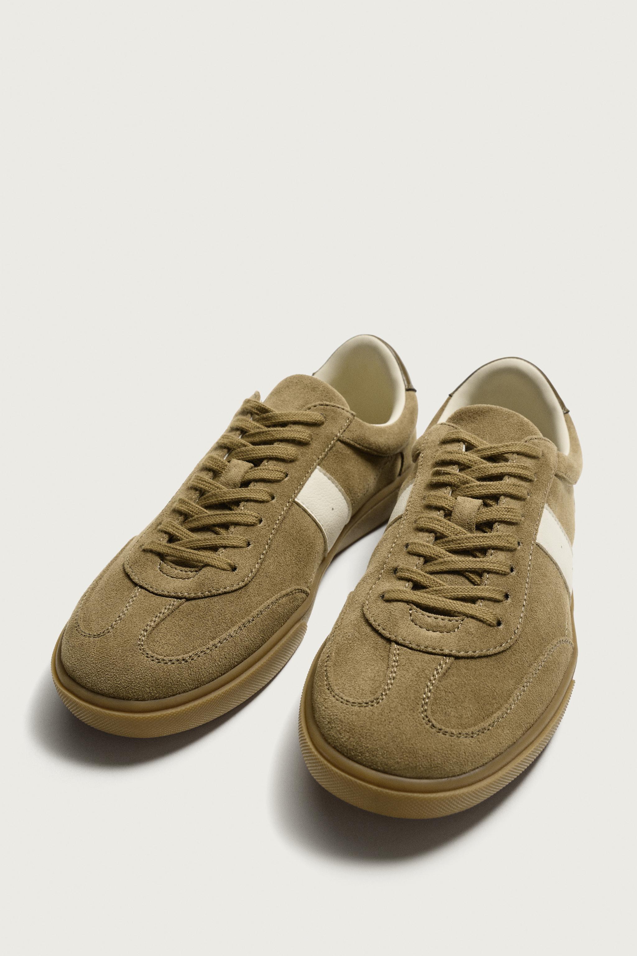 RETRO SNEAKERS